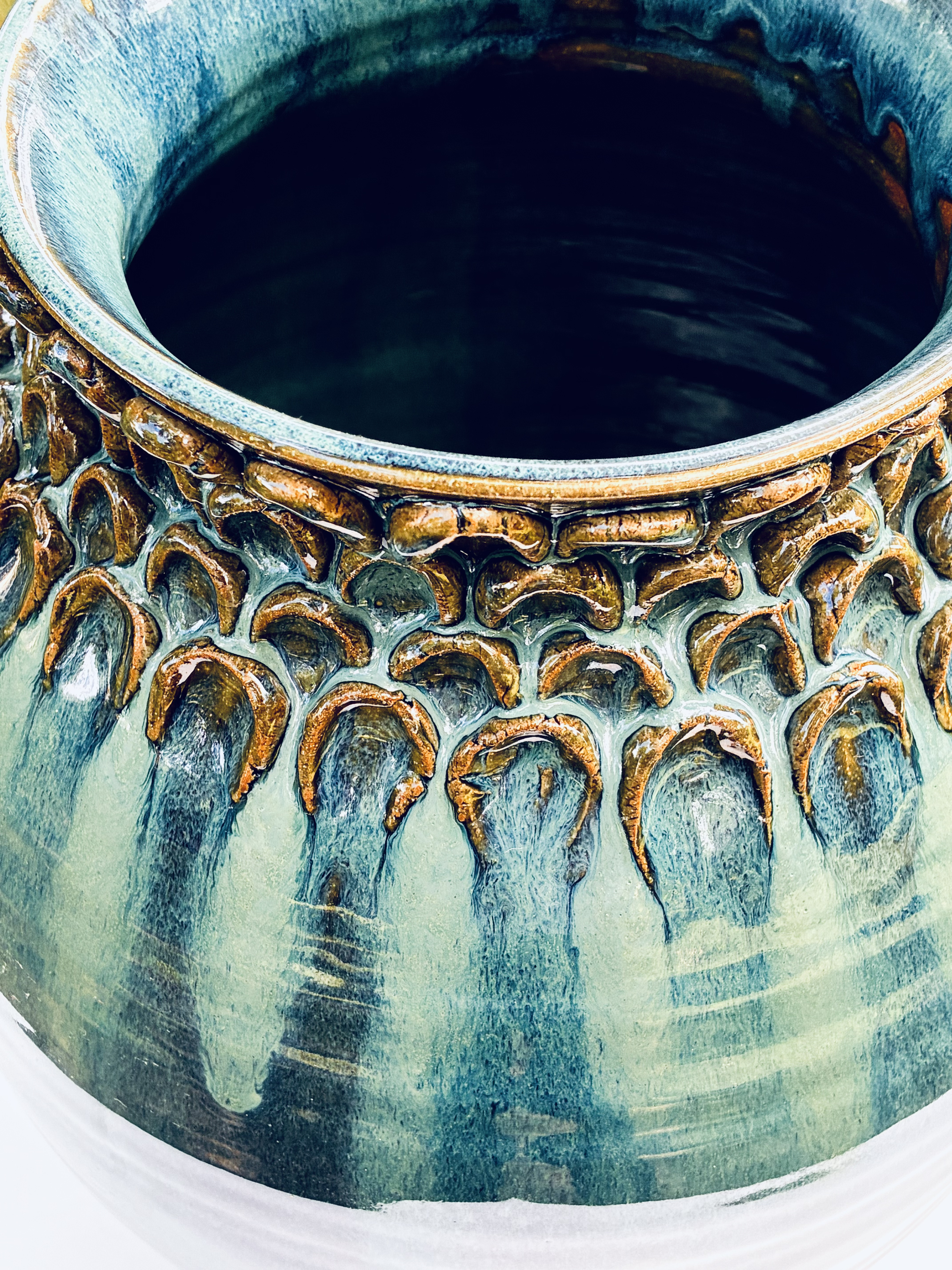 Big Blue Vase  – Image 3