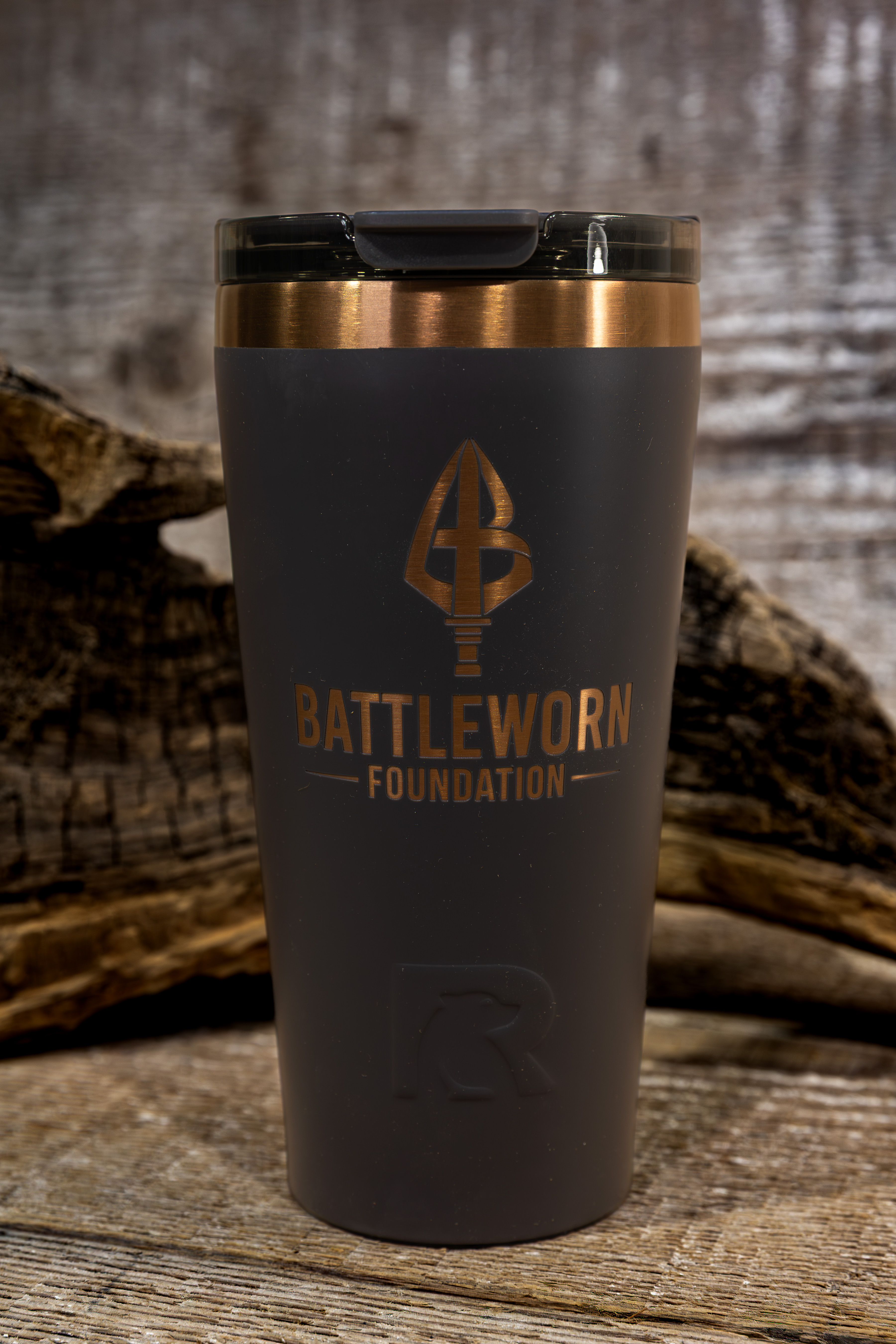 18oz BATTLEWORN LEGACY PINT TUMBLER – Image 4