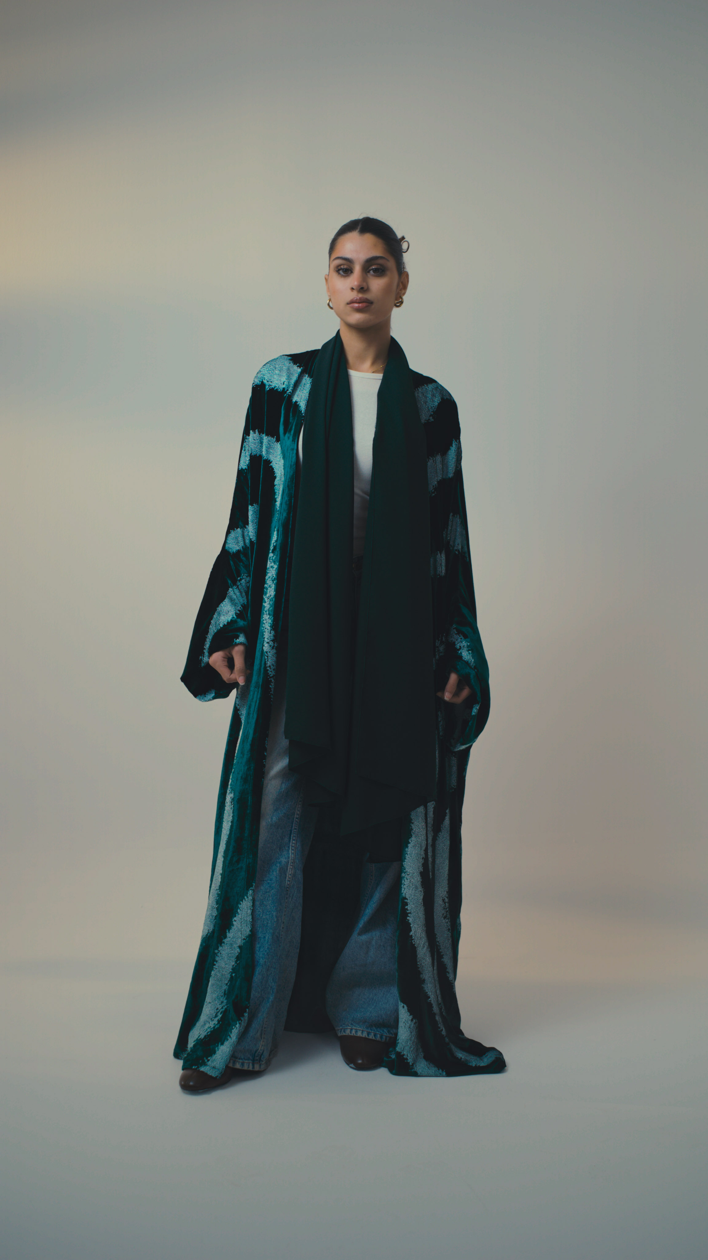 The Green Spiral Abaya – Image 5
