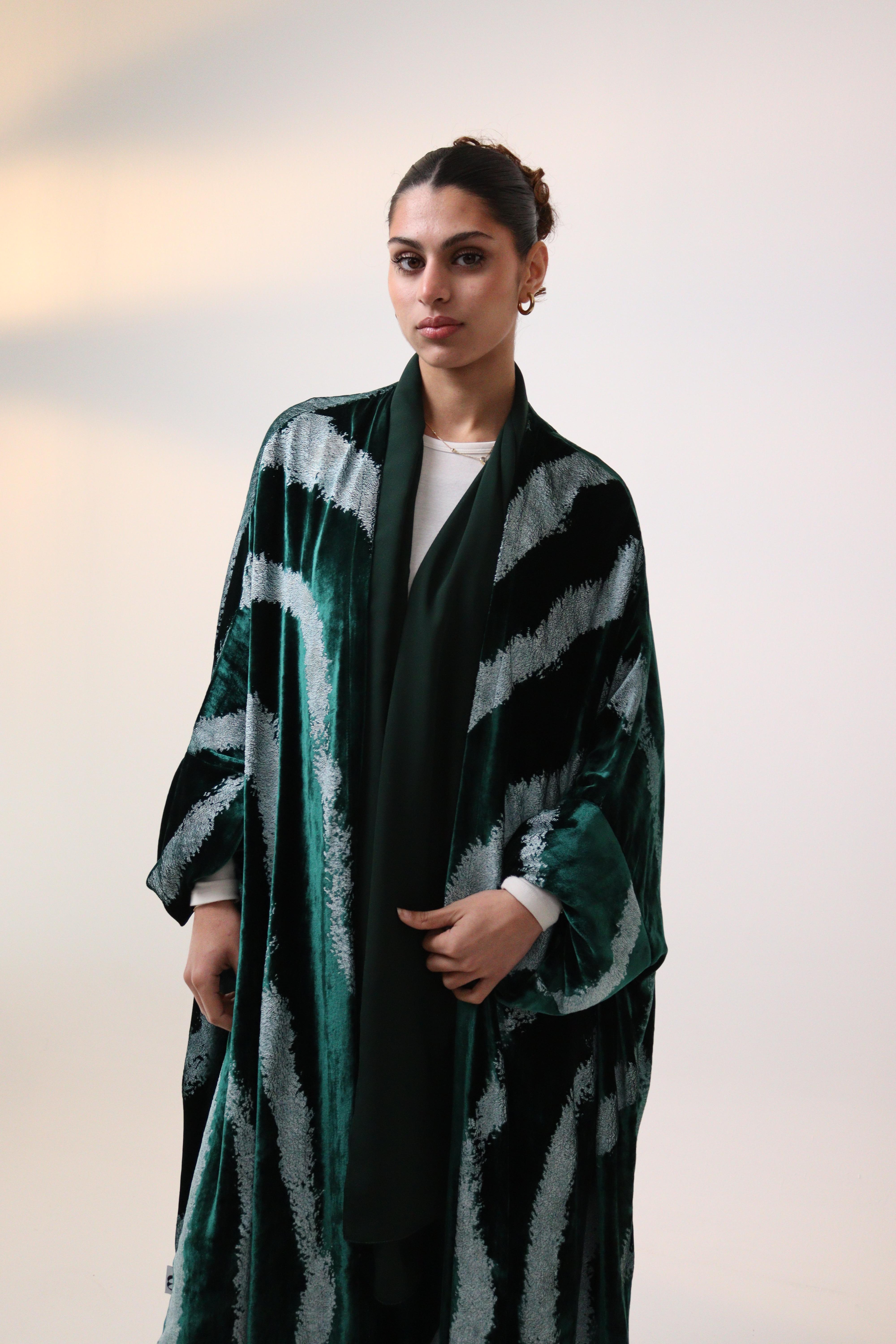 The Green Spiral Abaya – Image 1