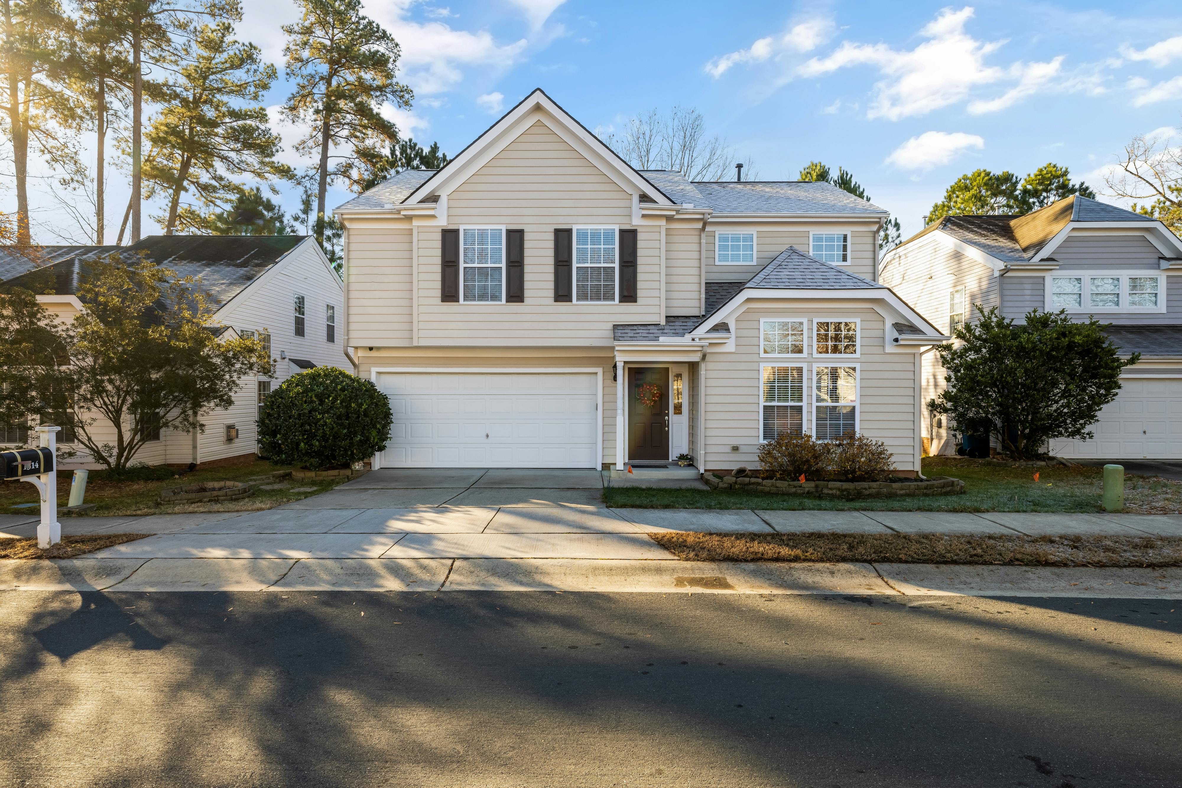 Sunnybrook Villa hse1 – Image 1