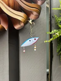 Tidal Twist Bag Charm – Image 1