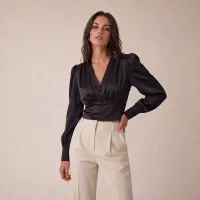 Blusa de Satín Manga Larga Cuello V – NEGRO, EXTRA GRANDE