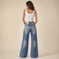 Jean Wide Leg Con Tachuelas Denim Azul Medio Deslavado – Imagen 3