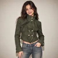 Blazer Crop Militar Con Botones Dorados – MEDIANA, OLIVO