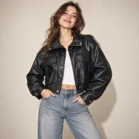 Bomber Faux Leather Con Bolsas Cargo – NEGRA, MEDIANA