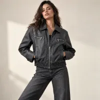 Bomber Faux Leather Smocked Hem  – NEGRO, CHICA