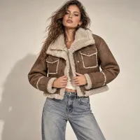 Jacket Shearling Bicolor Con Bolsas – MEDIANA, CAFE