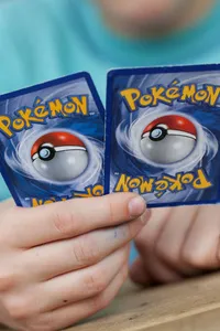 Pokemon Black Booster Pack Assorted – Image 2