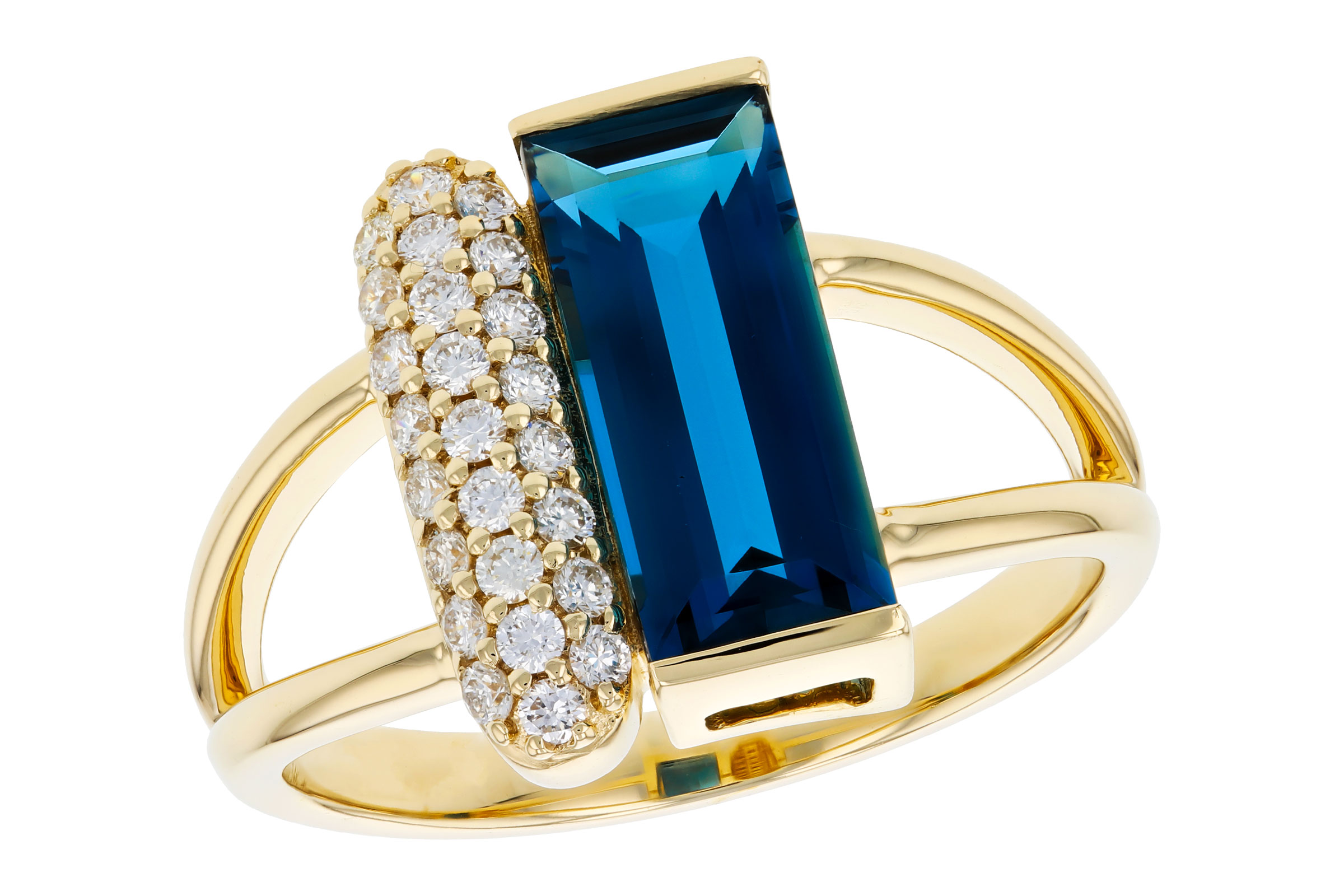 Allison Kaufman Fashion Ring – Image 1