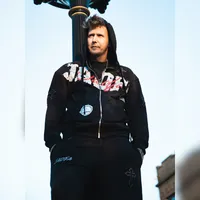 WALK BY FAITH — Zip-Up Hoodie & Sweatpants Set – L, BLACK / GREY FADE