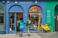 Digital Guide: The Slow Village Routine (Stockbridge) – Image 3