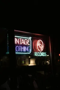 Digital Guide: The Slow Village Routine (Stockbridge) – Image 8