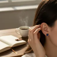 Lapis Lazuli Square Stud Earrings – Image 3