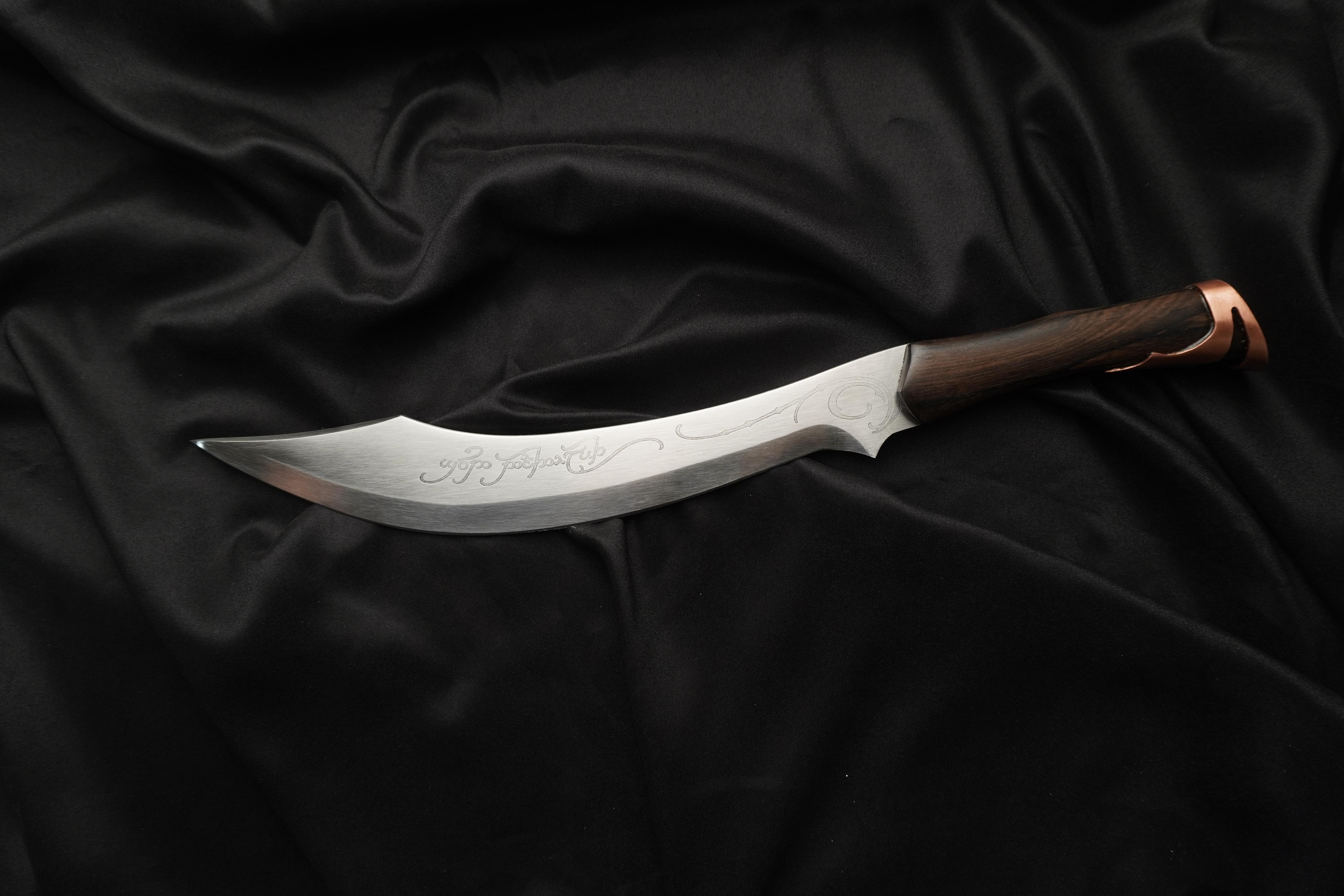 Aragorn's Ranger-Inspired Knife  – Image 1