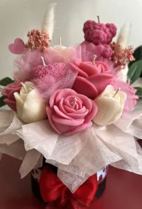 Berry Loved Bouquet Candle – Berry Loved Bouquet Candle 1