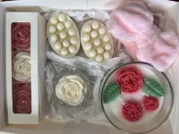 Japanese Cherry Blossom Luxury Gift Set – Image 1