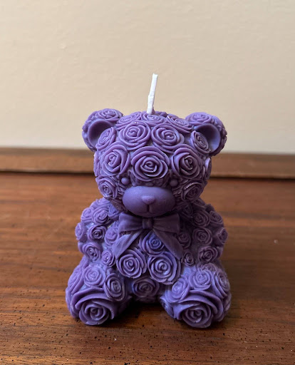 Hand-Poured Bear Candle – Image 1