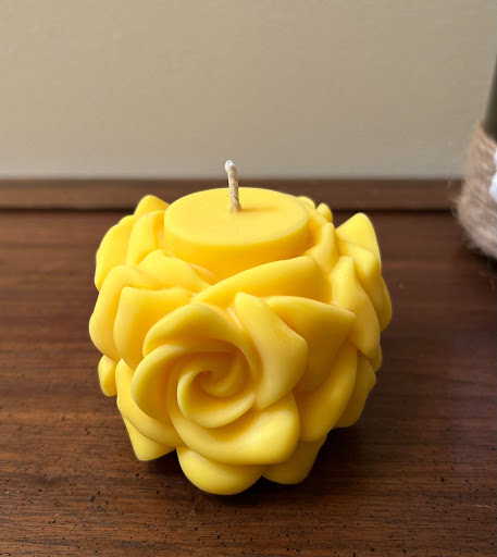 Handcrafted Single Rose Candle – Image 2