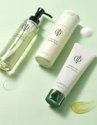 ICD Balancing Gel Cleanser – Image 4