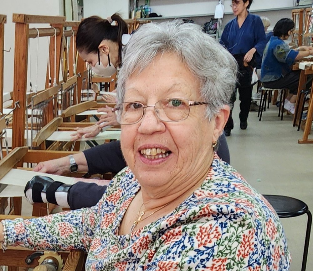 Freeform Embroidery using Traditional Stitches – Image 2