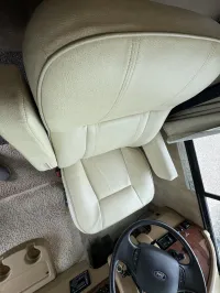 2014 WINNEBAGO VISTA 35B BUNKS – Image 17