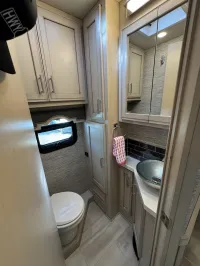 2022 NEWMAR VENTANA 4031 – Image 13