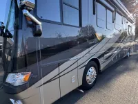 2018 NEWMAR DUTCHSTAR 3736 bath and a half – Image 4