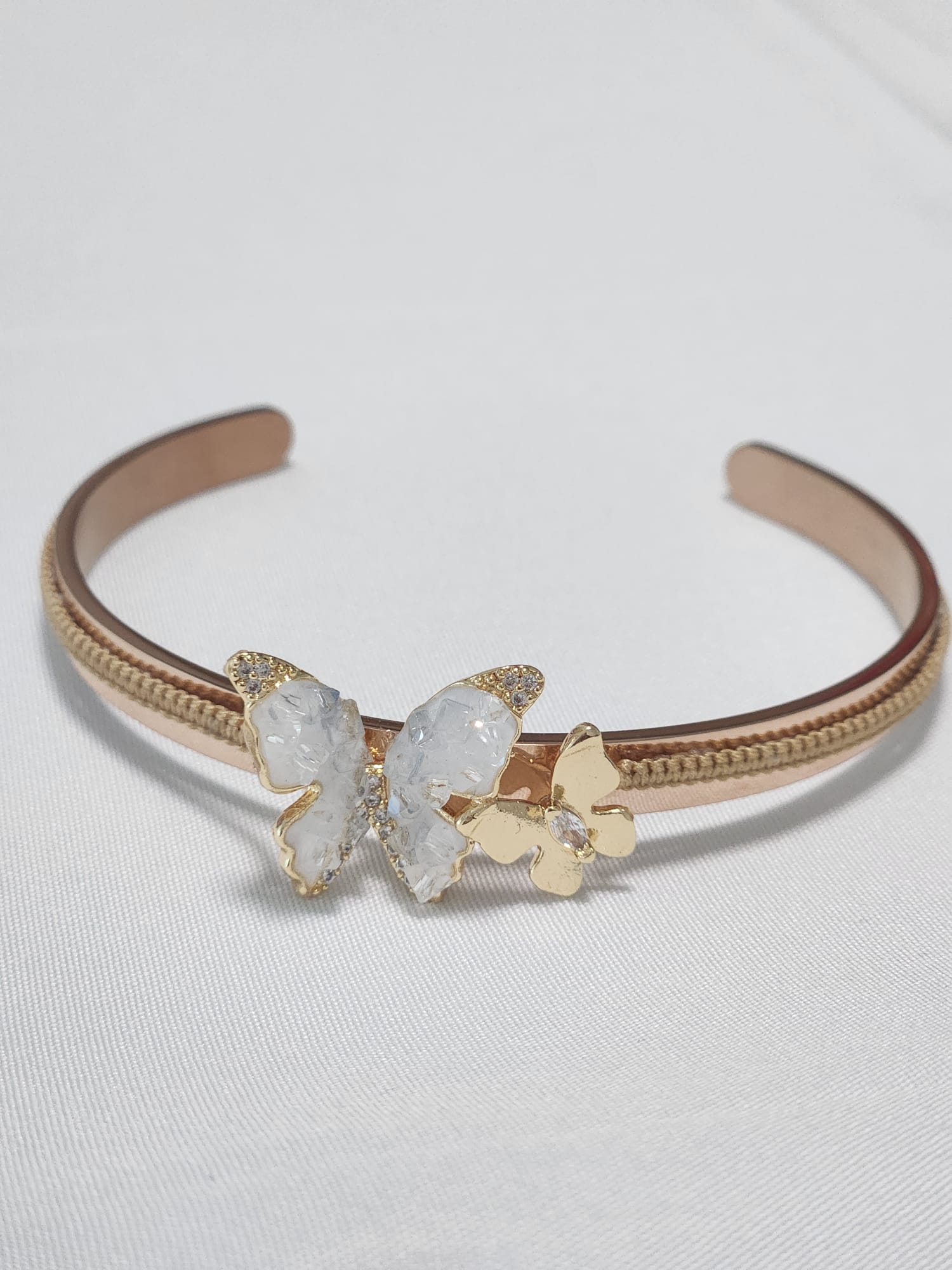 Here I Am Bracelet  – Gold