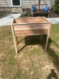Planter 1 – Image 1