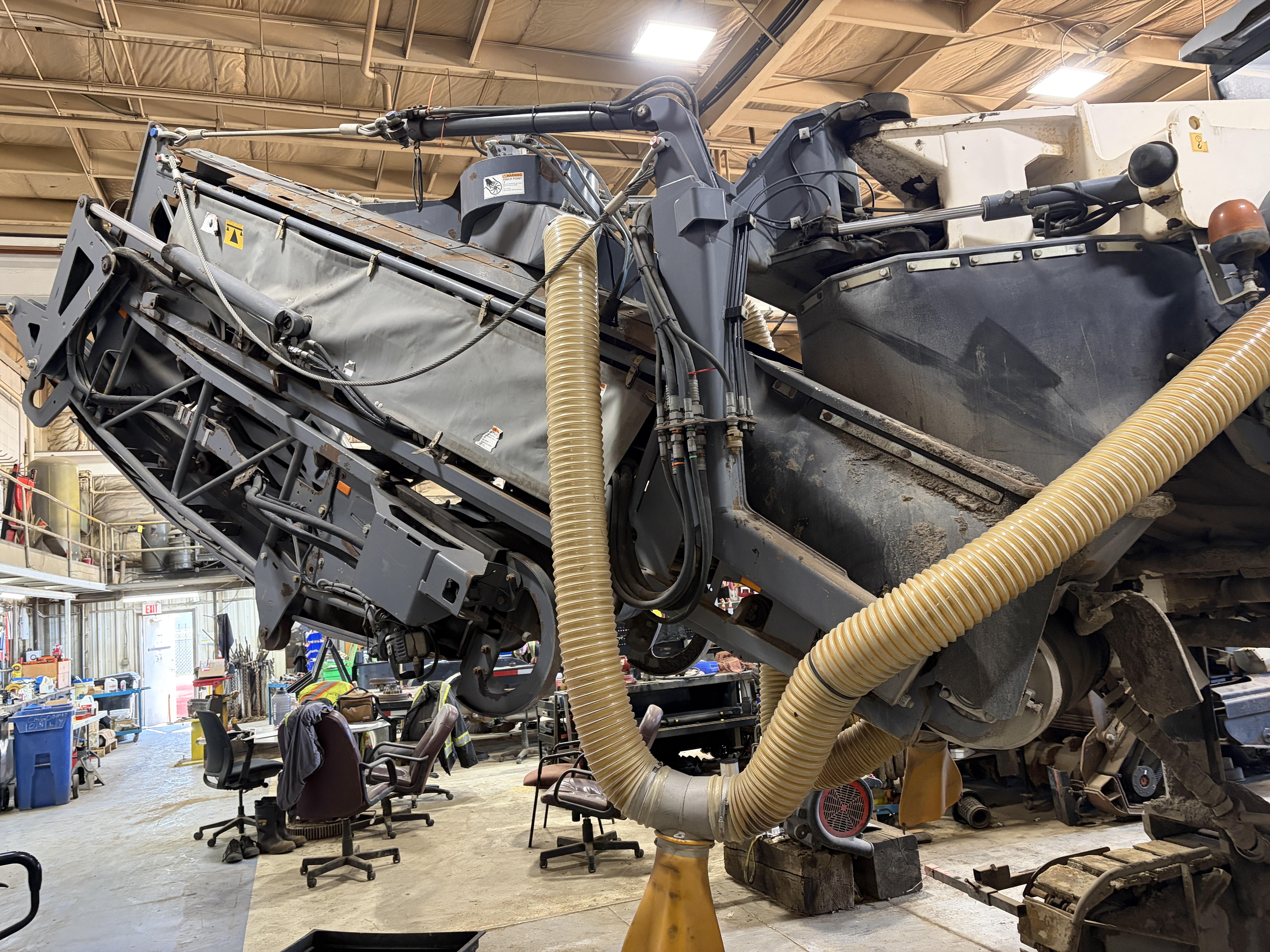 2017 Wirtgen W210i Tracked Cold Planer - WORK READY! – Image 28