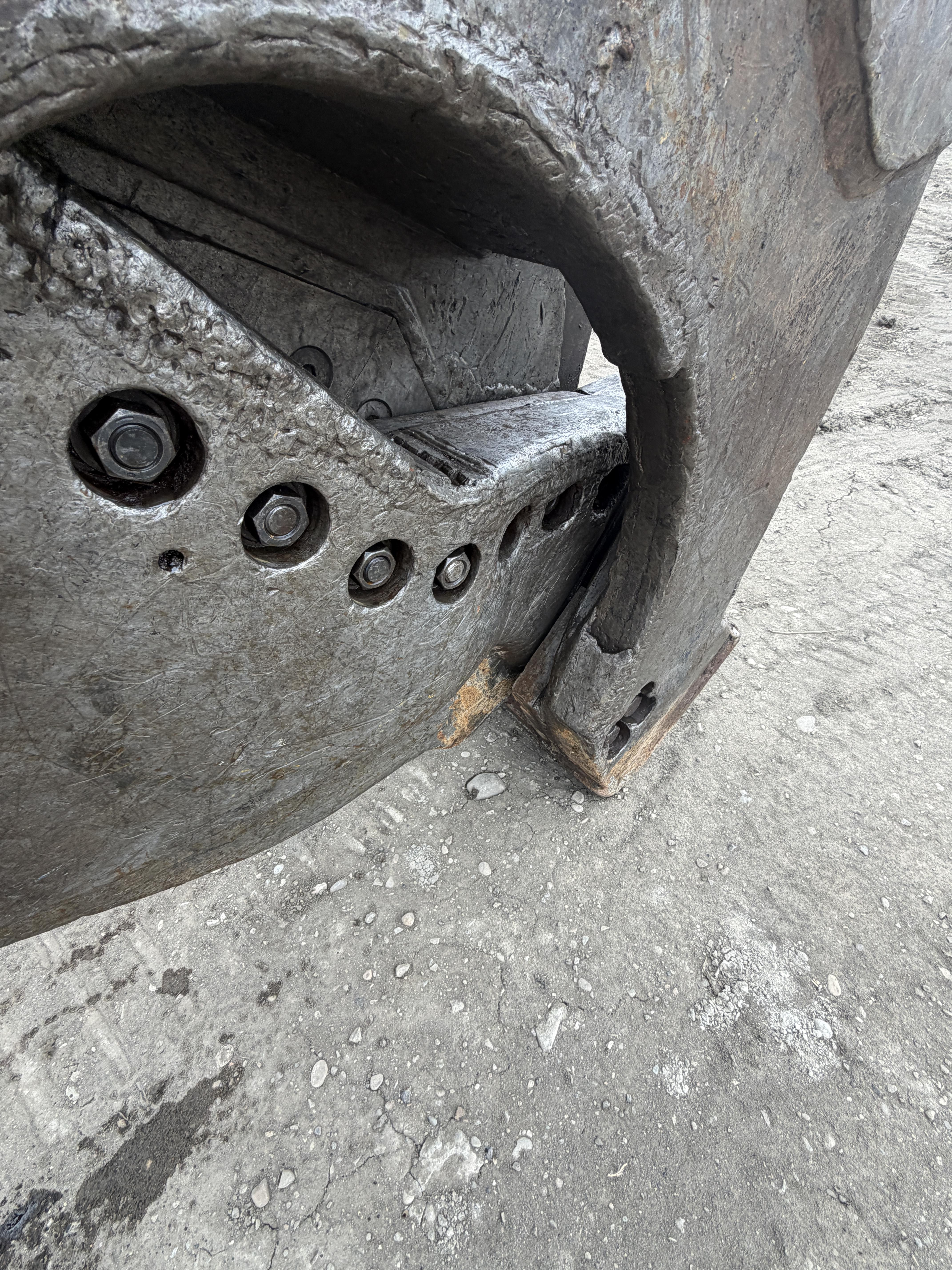 2015 Komatsu PC490LC-10 w/ Genesis GXP 1000R 2nd Member Shear – Image 48