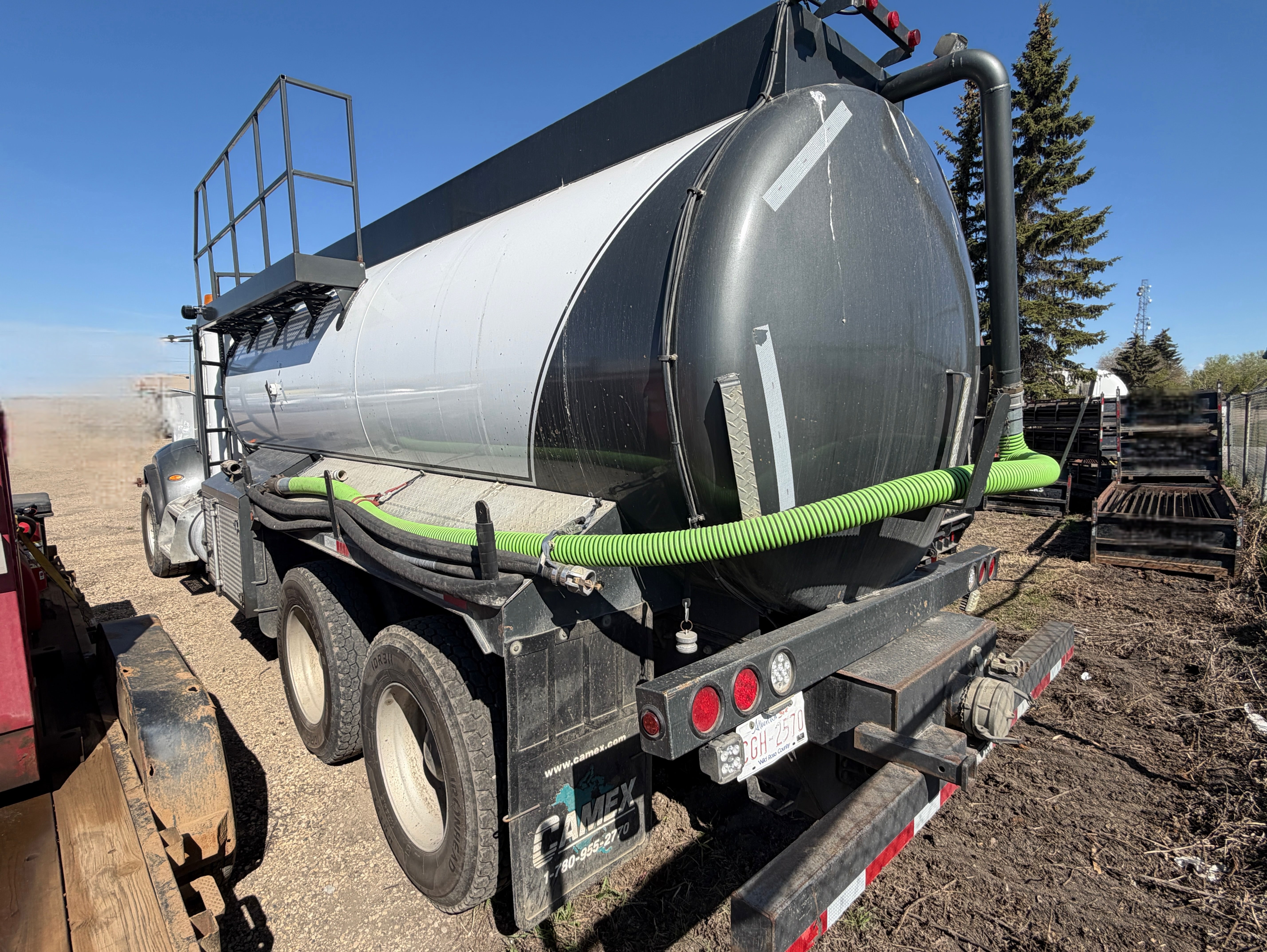 2016 Peterbilt 348 Water Truck – Image 21