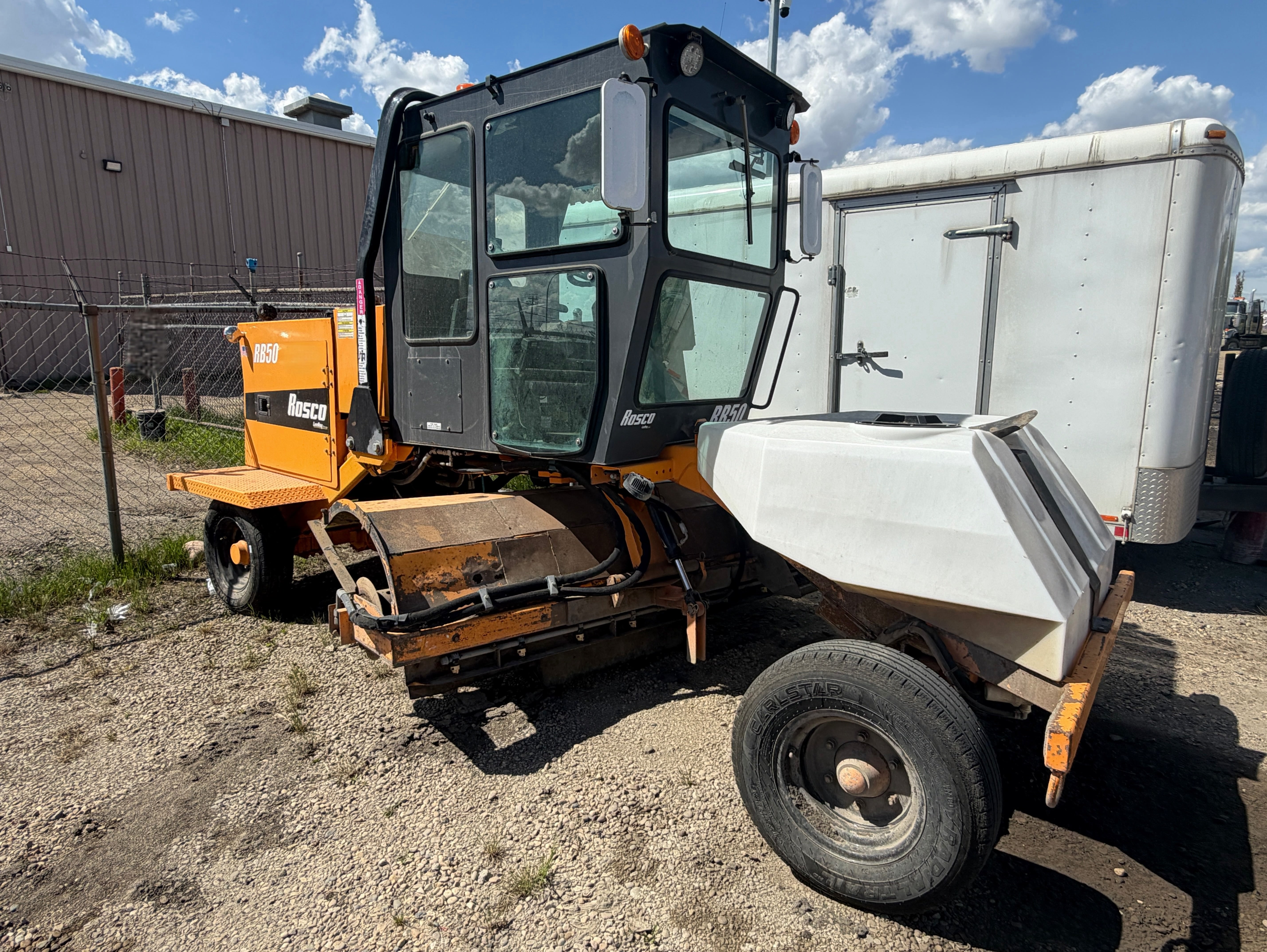 2015 Rosco RB50 Sweeper – Image 11