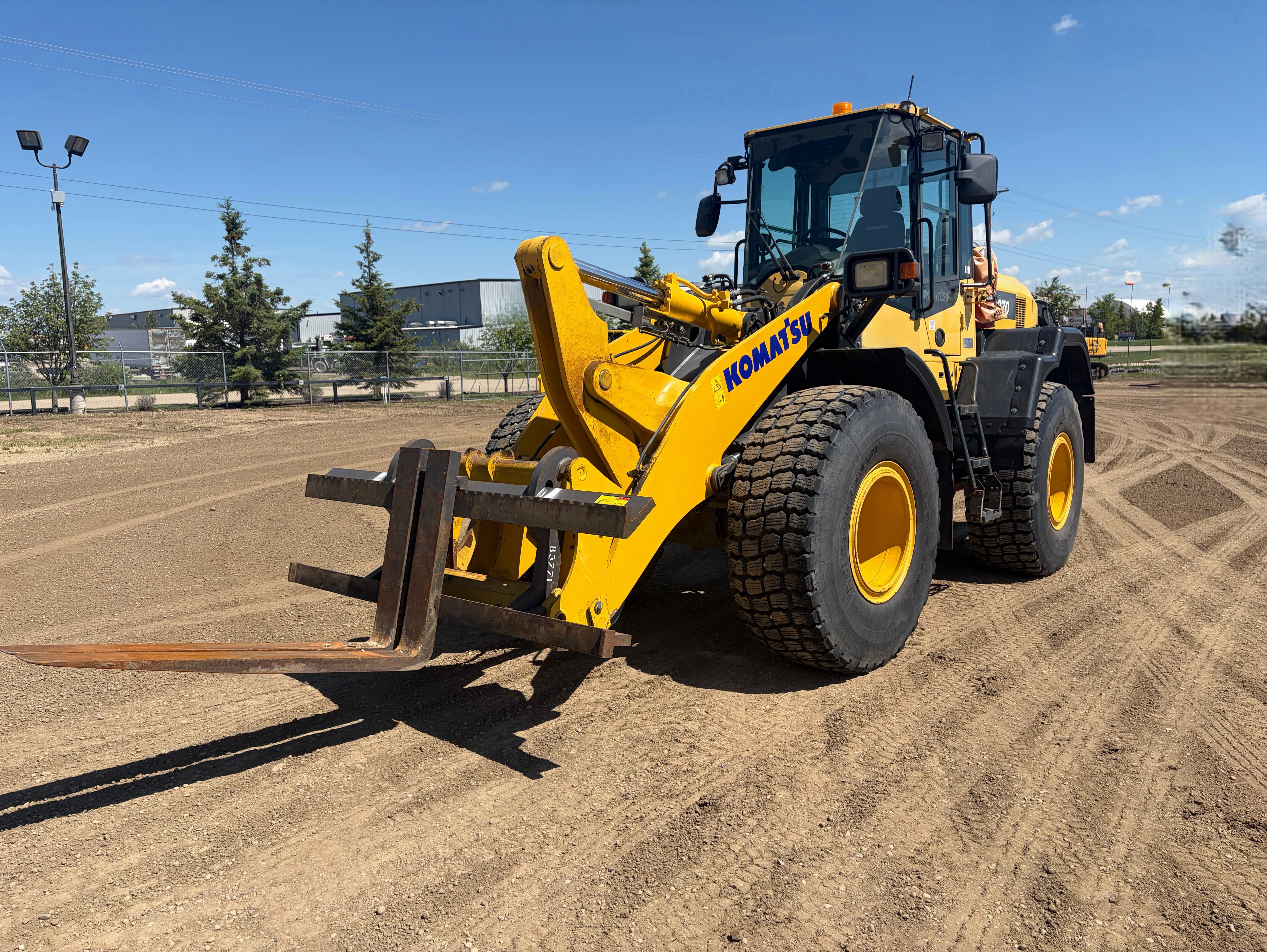 SALE - 2015 Komatsu WA270-7 Wheel Loader - c/w Q/A, Bucket, Forks – Image 6