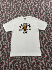 (SZ OG L) 08' Bape Baby Milo "June" Calendar Tee – Image 2