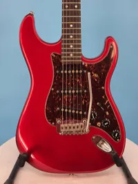 USA G&L S-500 c.1999-2000 Candy Apple Red Matching Headstock – Image 2