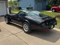 1979 Corvette Black, Automatic – Image 3