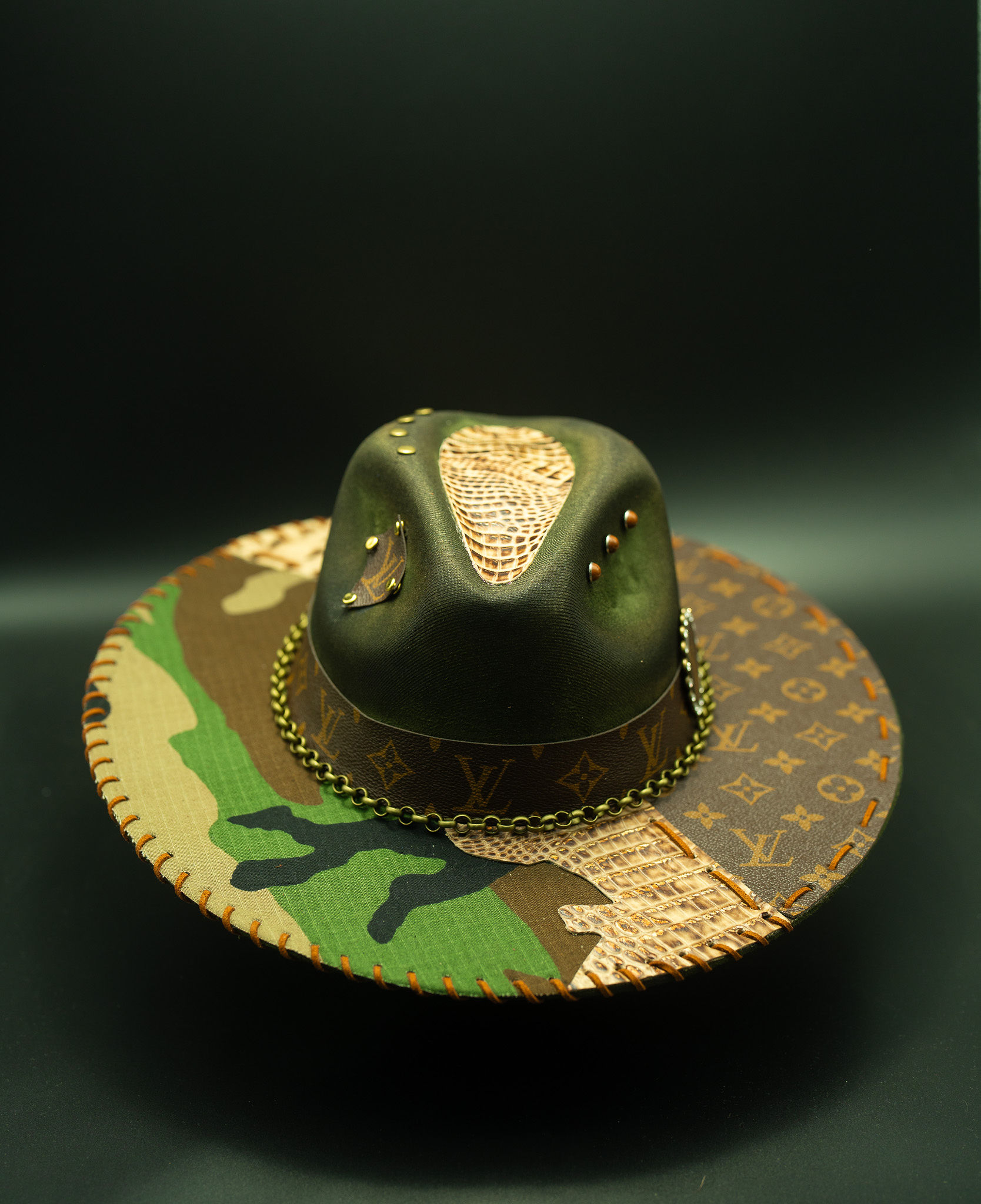 The Luxury Outlaw – Image 1