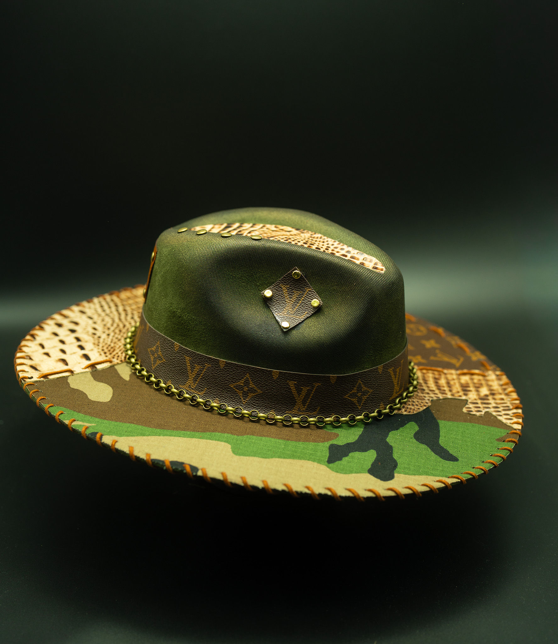 The Luxury Outlaw – Image 2