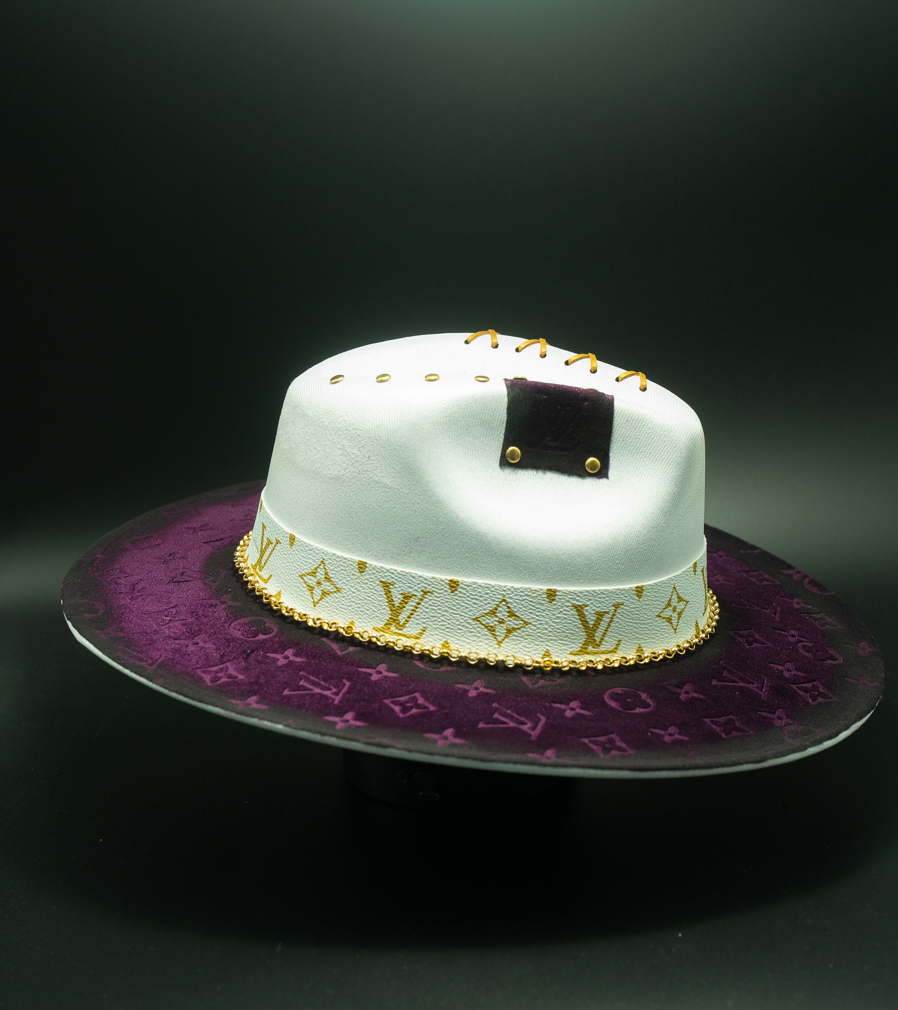 Smooth Purple Velvet – Image 3