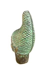 STATUE – Image 2