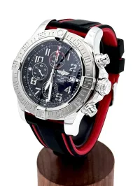 Breitling Super Avenger – Image 1