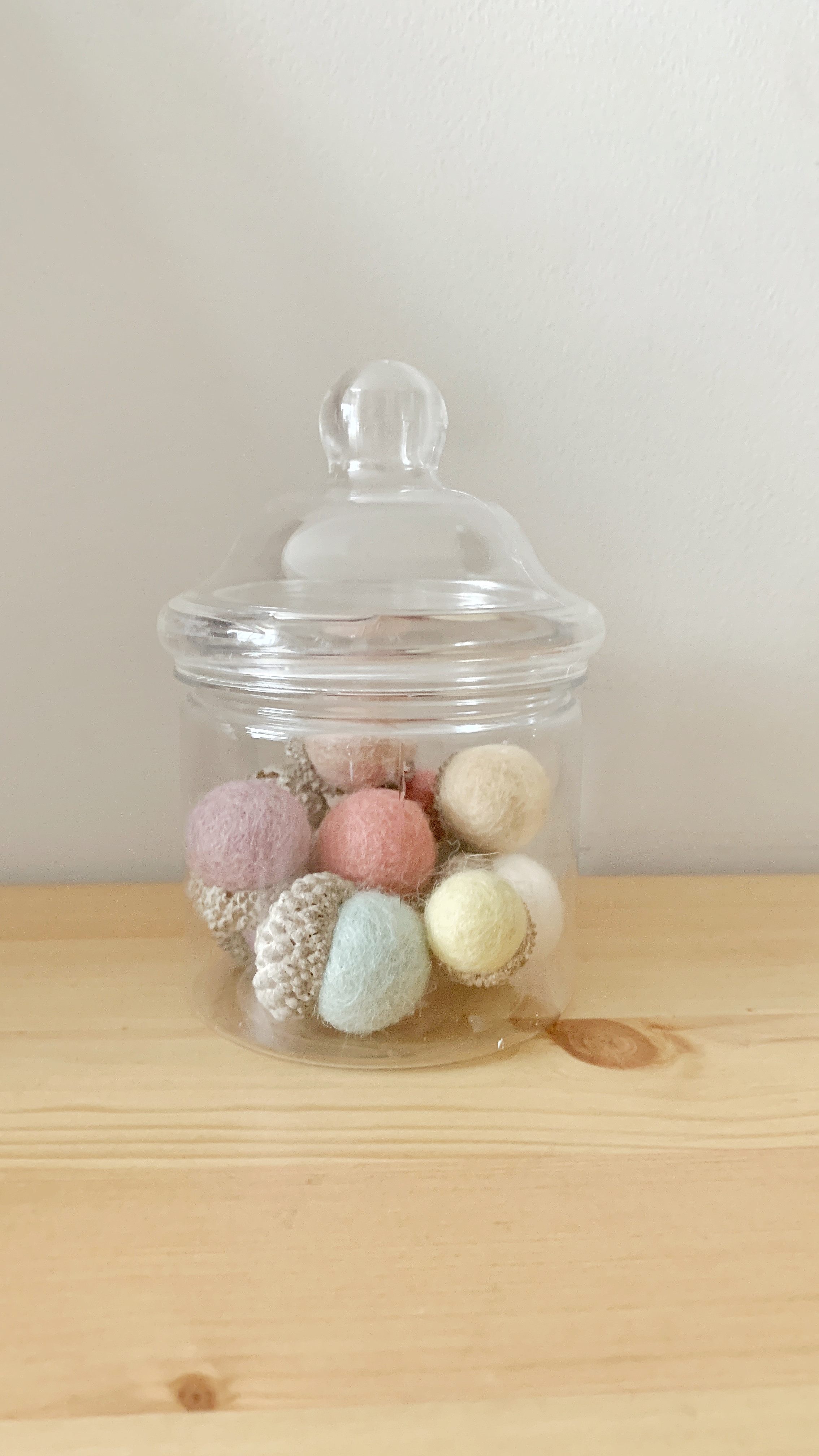 Pastel Felt Acorns – Image 2