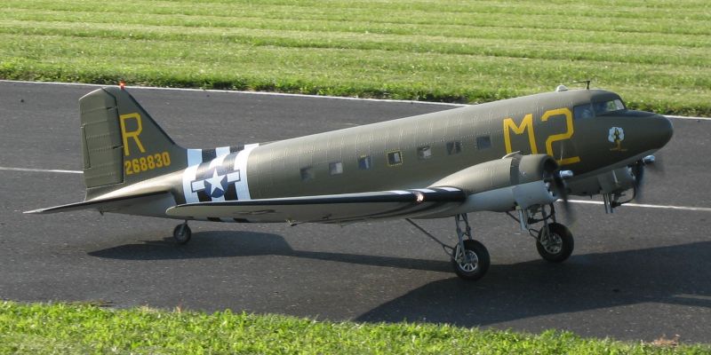 DC-3 / C-47 / Sky Train / R4D/ Dakota / 140" Wingspan – Image 2