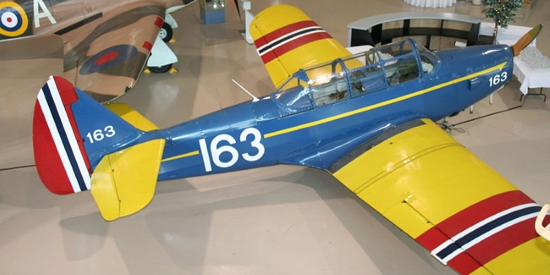 Fairchild PT-19 Primary Trainer 73" Wingspan – Image 2