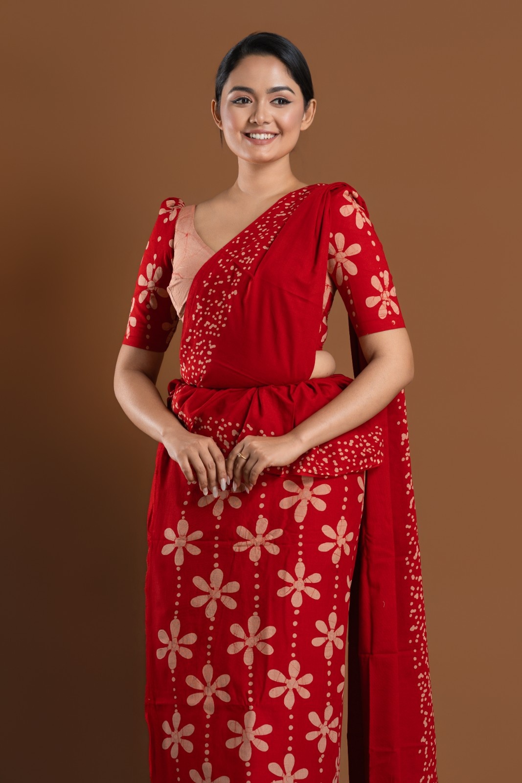 Handcrafted Authentic Sri Lankan Batik Saree – Image 3