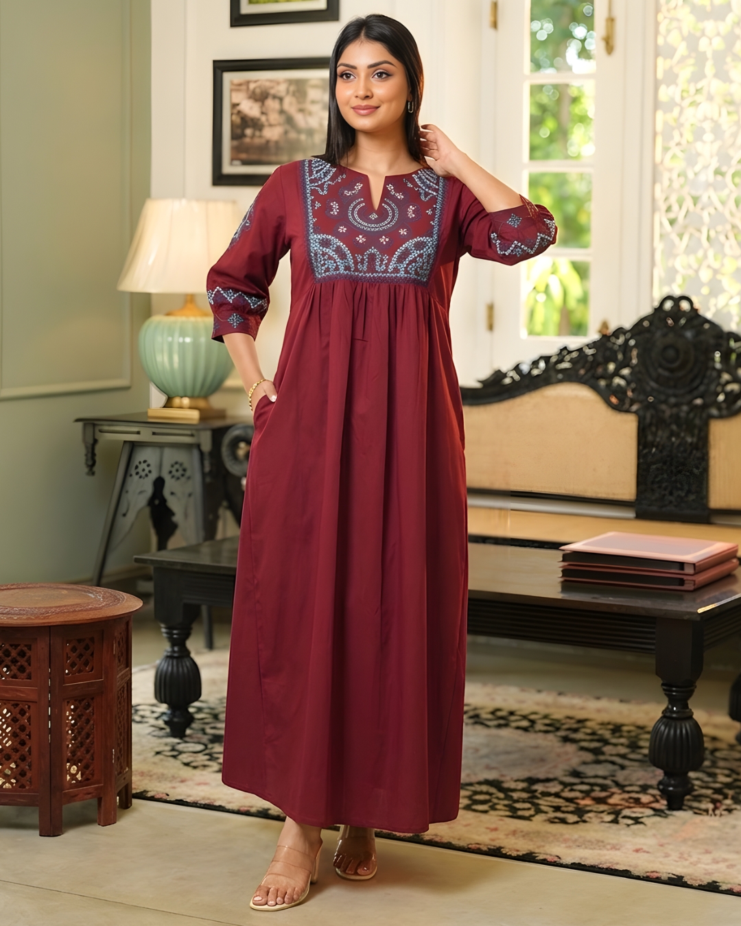 Relax Fit Embroidered Midi Dress – Image 3