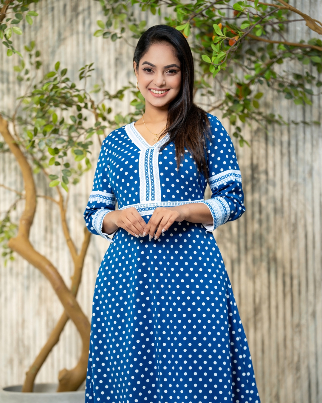 Polka Dot Patterned Contrast Embroidery Short Dress – Image 5