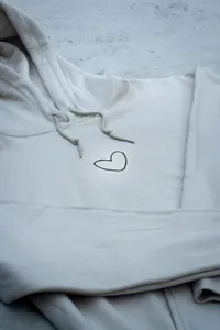"JESUS LOVES YOU" White Hoodie – Image 3